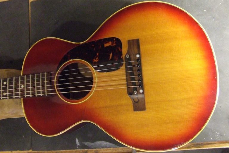 Read more about the article Late 60’s 3/4 Sized Gibson